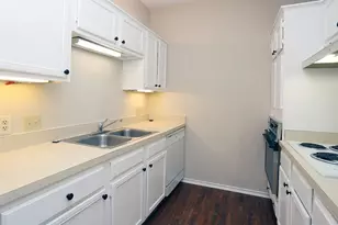 9254 Forest Ln, Dallas, TX 75243 - Photo 7