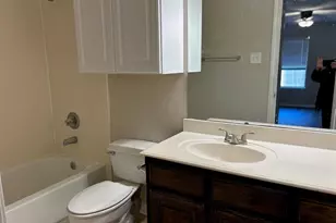 327 Shady Valley Dr, Mansfield, TX 76063 - Photo 9