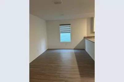 2940 Jet Wells, Dallas, TX 75212 - Photo 9