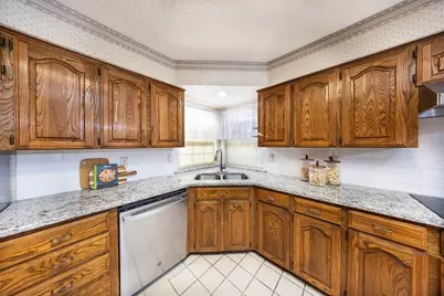 3100 Bellflower Lane, Carrollton, TX 75007 - Photo 15