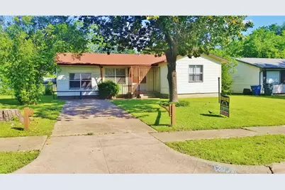 12116 Hoblitzelle Drive, Dallas, TX 75243 - Photo 3