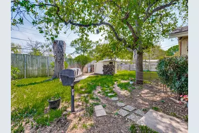 506 E Huitt Lane, Euless, TX 76040 - Photo 31