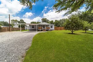 103 Halsell St, Bridgeport, TX 76426 - Photo 1