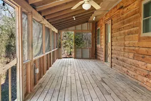 9327 Hwy 82 E, Blossom, TX 75416 - Photo 29