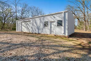 9327 Hwy 82 E, Blossom, TX 75416 - Photo 37