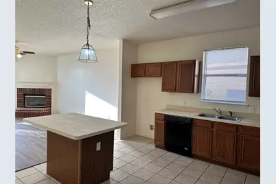 4412 Park Creek Court, Fort Worth, TX 76137 - Photo 5