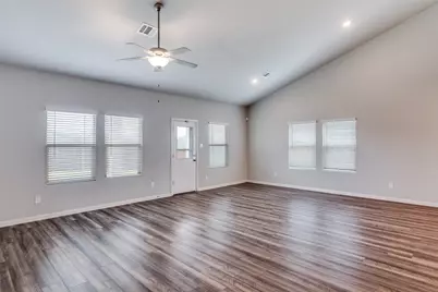 10616 Tonkala Drive, Fort Worth, TX 76179 - Photo 5