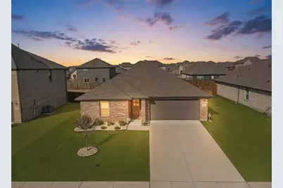 544 Hickory Ridge Drive, Van Alstyne, TX 75495 - Photo 3