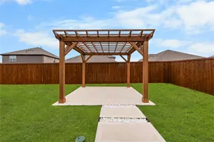 544 Hickory Rdg Dr, Van Alstyne, TX 75495 - Photo 31