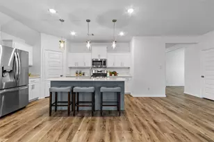 544 Hickory Rdg Dr, Van Alstyne, TX 75495 - Photo 9