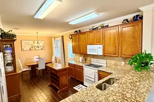 2233 Hickory Dr, Little Elm, TX 75068 - Photo 7