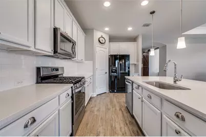 7612 Heritage Drive, Little Elm, TX 76227 - Photo 11