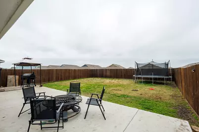 5504 Rockrose Lane, Princeton, TX 75407 - Photo 13