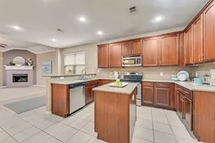 1429 Samantha Creek Dr, Little Elm, TX 75068 - Photo 7