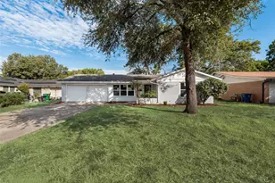 5017 Sabelle Ln, Haltom City, TX 76117 - Photo 3