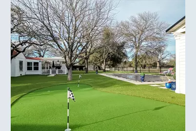 3661 S Highway 281, Mineral Wells, TX 76067 - Photo 13