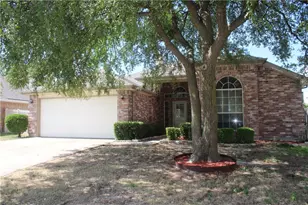 821 Lowe Dr, Cedar Hill, TX 75104 - Photo 1