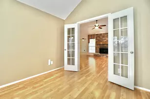 1909 Johnson Dr, Plano, TX 75023 - Photo 13