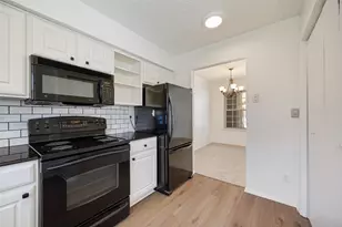 5300 Keller Springs, Dallas, TX 75248 - Photo 5