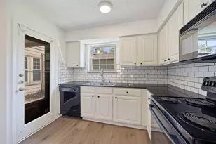 5300 Keller Springs, Dallas, TX 75248 - Photo 5