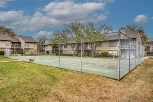 5300 Keller Springs, Dallas, TX 75248 - Photo 25