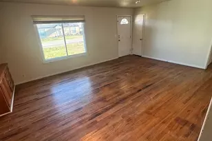 112 W O Connell St, Howe, TX 75459 - Photo 3