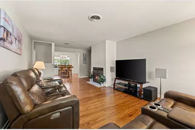 3401 Cromart Avenue, Fort Worth, TX 76133 - Photo 9