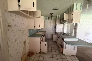 108 E Santa Anna Dr, Robinson, TX 76706 - Photo 5