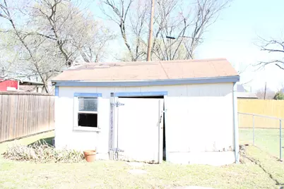 110 E Vanston Lane, Crandall, TX 75114 - Photo 19