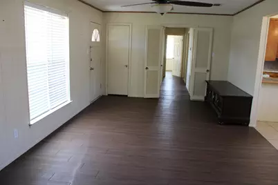 110 E Vanston Lane, Crandall, TX 75114 - Photo 5