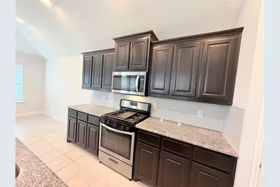 11037 Silver Falls Court, Fort Worth, TX 76244 - Photo 5