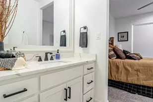 5611 Hondo Dr, De Cordova, TX 76049 - Photo 27