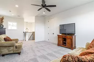 5611 Hondo Dr, De Cordova, TX 76049 - Photo 23