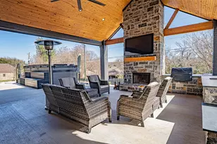 5611 Hondo Dr, De Cordova, TX 76049 - Photo 35