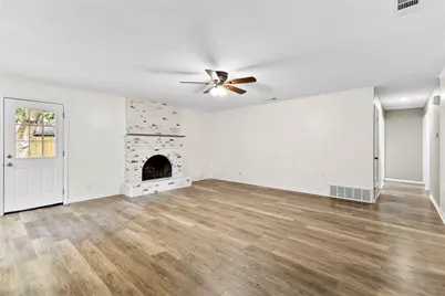 1705 Santa Clara Court, Grand Prairie, TX 75051 - Photo 3