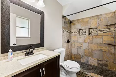 1705 Santa Clara Court, Grand Prairie, TX 75051 - Photo 11