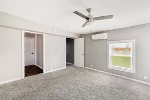 410 Ayres St, Hutchins, TX 75141 - Photo 11