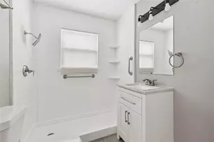 410 Ayres St, Hutchins, TX 75141 - Photo 9