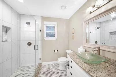 828 Elsbeth Street, Dallas, TX 75208 - Photo 29