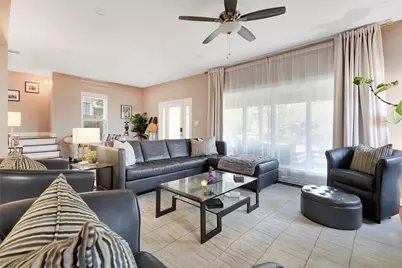 828 Elsbeth Street, Dallas, TX 75208 - Photo 7