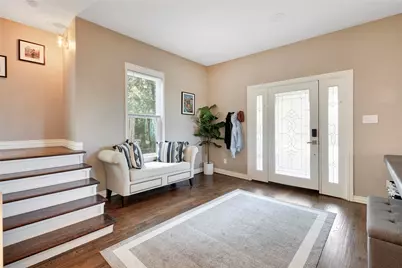 828 Elsbeth Street, Dallas, TX 75208 - Photo 3