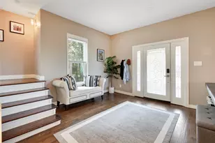 828 Elsbeth St, Dallas, TX 75208 - Photo 3