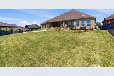 1208 Sunset Bay Drive, Granbury, TX 76048 - Photo 33