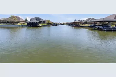 1208 Sunset Bay Drive, Granbury, TX 76048 - Photo 35