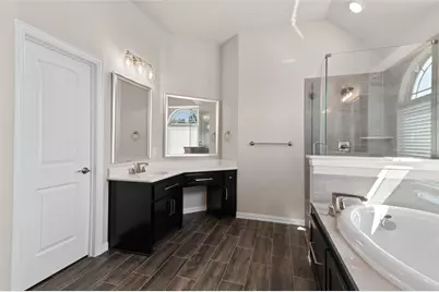 800 Beckington Drive, Shady Shores, TX 76208 - Photo 29