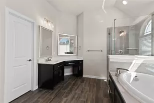 800 Beckington Dr, Shady Shores, TX 76208 - Photo 29