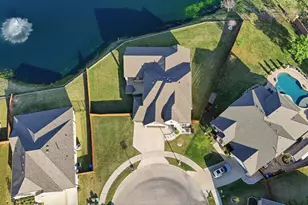 14304 Home Trl, Fort Worth, TX 76262 - Photo 3