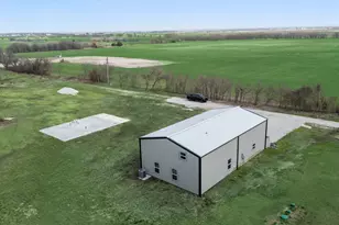 565 Ramsey Dr, Ponder, TX 76259 - Photo 3