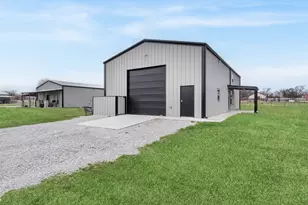 565 Ramsey Dr, Ponder, TX 76259 - Photo 31