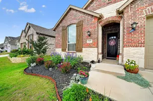 2127 Mossbrook Dr, Royse City, TX 75189 - Photo 1
